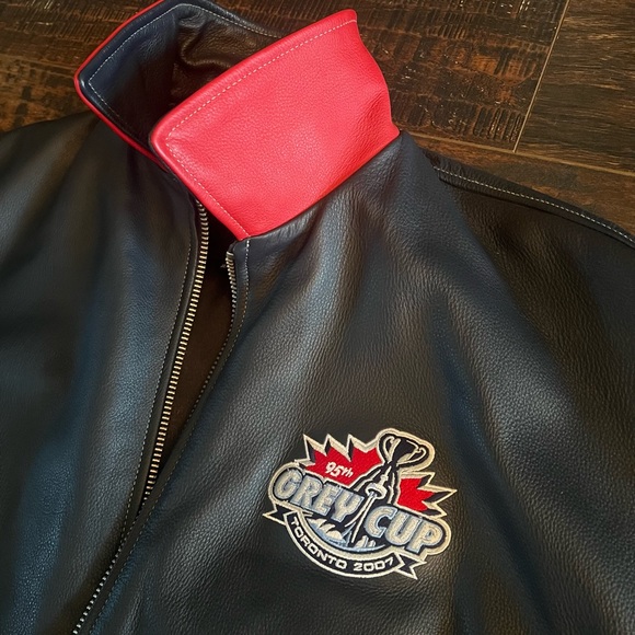 TORONTO 2007 GREY CUP 100% GENUINE LEATHER JACKET - XL - Picture 5 of 12